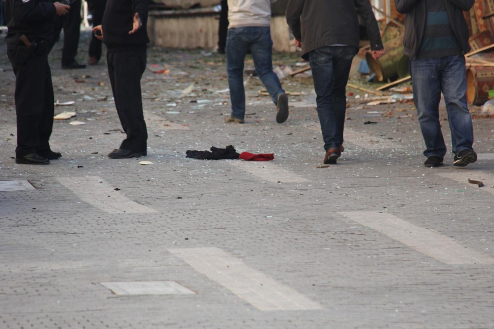 Bursa'da canlı bomba kendini patlattı galerisi resim 7