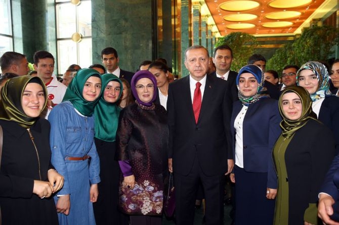 Cumhurbaşkanı Erdoğan gençleri ağırladı galerisi resim 15