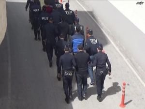 Bitlis merkezli FETÖ operasyonu: 21 gözaltı