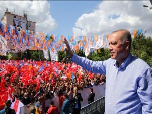 Erdoğan: "Yıkmayı durdurmayı siyaset zannediyorlar"