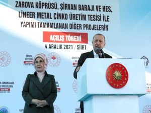 Cumhurbaşkanı Erdoğan: Ülkemizin başına toplanan baskı ve zulüm bulutlarını sizinle beraber birer birer dağıttık