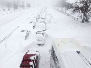 ABD'de kar fırtınası etkili oluyor