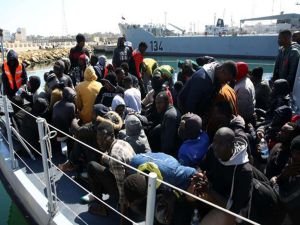 Tunus açıklarında 163 göçmen kurtarıldı