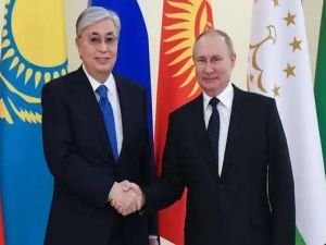 Putin ve Tokayev, Kazakistan'daki durumu görüştü