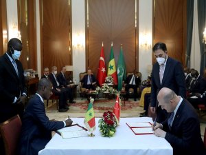 Türkiye ile Senegal arasında 5 anlaşma imzalandı