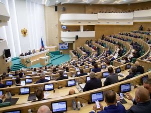 Rusya'da Parlamento, yurt dışına asker gönderilmesine onay verdi
