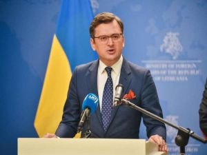 Ukrayna Dışişleri Bakanı Kuleba: Dünya Putin'i durdurmalı