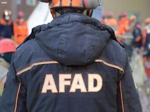 AFAD: Kayseri'de bir vatandaşın cansız bedenine ulaşıldı, diğeri sağ kurtarıldı