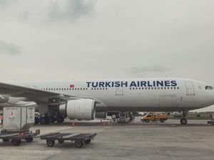 İstanbul-Moskova uçağı için bomba ihbarı yapıldı
