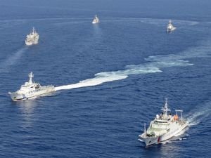 Çin'e ait gemiler Japon kara sularına girdi