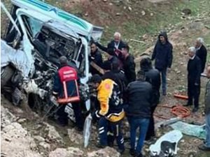 Midyat'ta trafik kazası : 1 ölü 7 yaralı