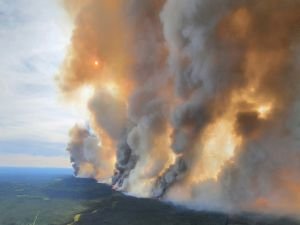 Kanada’da orman yangınları nedeniyle tahliyeler başladı