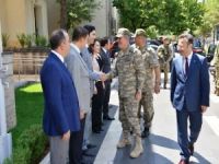 Bakan Akar ABD'li mevkidaşı ile telefonda görüştü