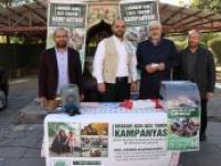 HÜDA PAR'dan Arakan'a yardım standına ziyaret