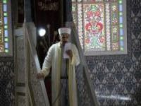 "Müslümanlar ümmet şuuruyla hareket etmeli"