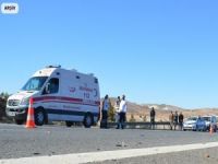 Suriyelileri taşıyan işçi servisi devrildi: 17 yaralı