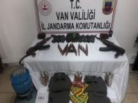 Van’da çok sayıda mühimmat ele geçirildi