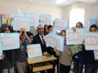 Eğitimciler: “Çocuklarımızın manevi yönünün gelişmesi için camilere yönlendirmeliyiz”
