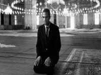 Irkçılıktan muvahhidliğe dönüşümün simgesi: Şehid Malcolm X