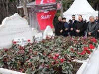 HÜDA PAR İstanbul İl Başkanlığından Erbakan'ın kabrine ziyaret