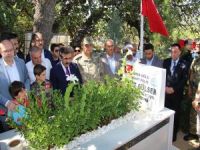 15 Temmuz şehitleri kabirleri başında anıldı