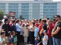 İşten çıkarılan İBB çalışanlarına siyasilerden destek