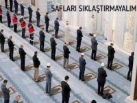 Bakan Koca: "Boşluk bırakarak saf tutalım"