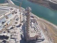 Tarihi Er-Rızk Camii minaresi yeniden örüldü