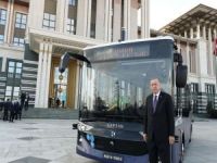 Cumhurbaşkanı Erdoğan elektrikli sürücüsüz otobüsü test etti
