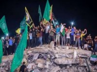 Filistinliler, direnişin Kudüs Kılıcı Operasyonu'nda düşmana galebe çalmasını büyük bir sevinçle kutladı