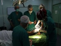 Gazze Sağlık Bakanlığı: İşgalcilerin saldırıları sırasında 385 ameliyat gerçekleştirdik