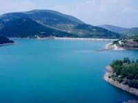 Aynı aileden 5 kişi baraj gölünde kayboldu