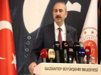 Adalet Bakanı Gül: Bir çocuk dahi bu kapıdan içeri girmesin isteriz