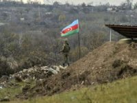 Ermenistan Azerbaycan mevzilerini bombaladı
