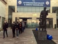 Afyonkarahisar'da dolandırıcılara yönelik yapılan operasyon 7 kişi tutuklandı