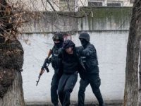 Kazakistan'da 5 binden fazla gözaltı