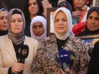 AK Parti Kadın Kolları Başkanı Keşir evlat nöbetindeki aileleri ziyaret etti