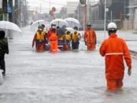 Japonya'da şiddetli yağışlar hayatı olumsuz etkiliyor