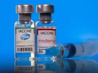 Covid-19 aşısından büyük gelir elde eden firmalar arasında "hırsızlık" suçlaması