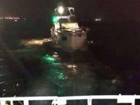 Çanakkale Boğazı'nda arızalanan teknede bulunan 5 kişi kurtarıldı