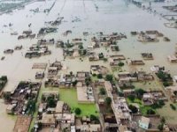 Pakistan'da son 24 saatte 15 kişi daha sel nedeniyle hayatını kaybetti