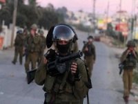 İşgalci rejim bir Filistinli genci şehit etti 3 kişiyi yaraladı