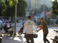 HÜDA PAR Adana Gençlik Kolları'nın tanıtım çalışmaları devam ediyor