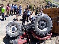 Siirt'te traktör kazası: 1'i ağır 2 yaralı
