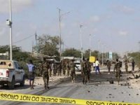 Somali'de askeri üsse bombalı saldırı: 15 ölü