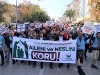 Gaziantep'te sapkınların dayatmasına karşı büyük aile yürüyüşü yapıldı