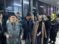 Herson'dan tahliye edilen 88 Ahıska Türkü'nün Türkiye'ye ulaştı
