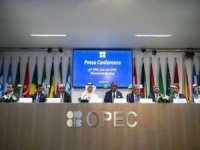 Petrol fiyatlarını yakından ilgilendiren karar: OPEC, petrol üretimini azaltma kararını sürdürecek