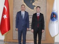 Azerbaycan Ankara Büyükelçisi Dr. Reşat Memmedov Rektör Demir’i ziyaret etti