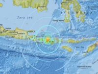 Endonezya'da 7.7 büyüklüğünde deprem meydana geldi